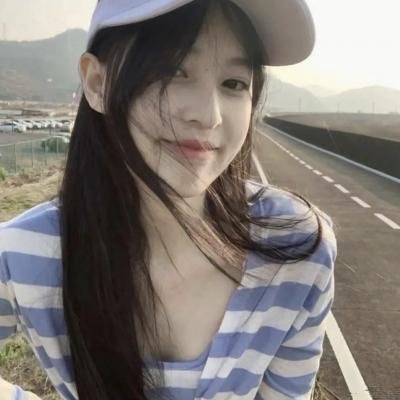 钱信伊:地下酒吧